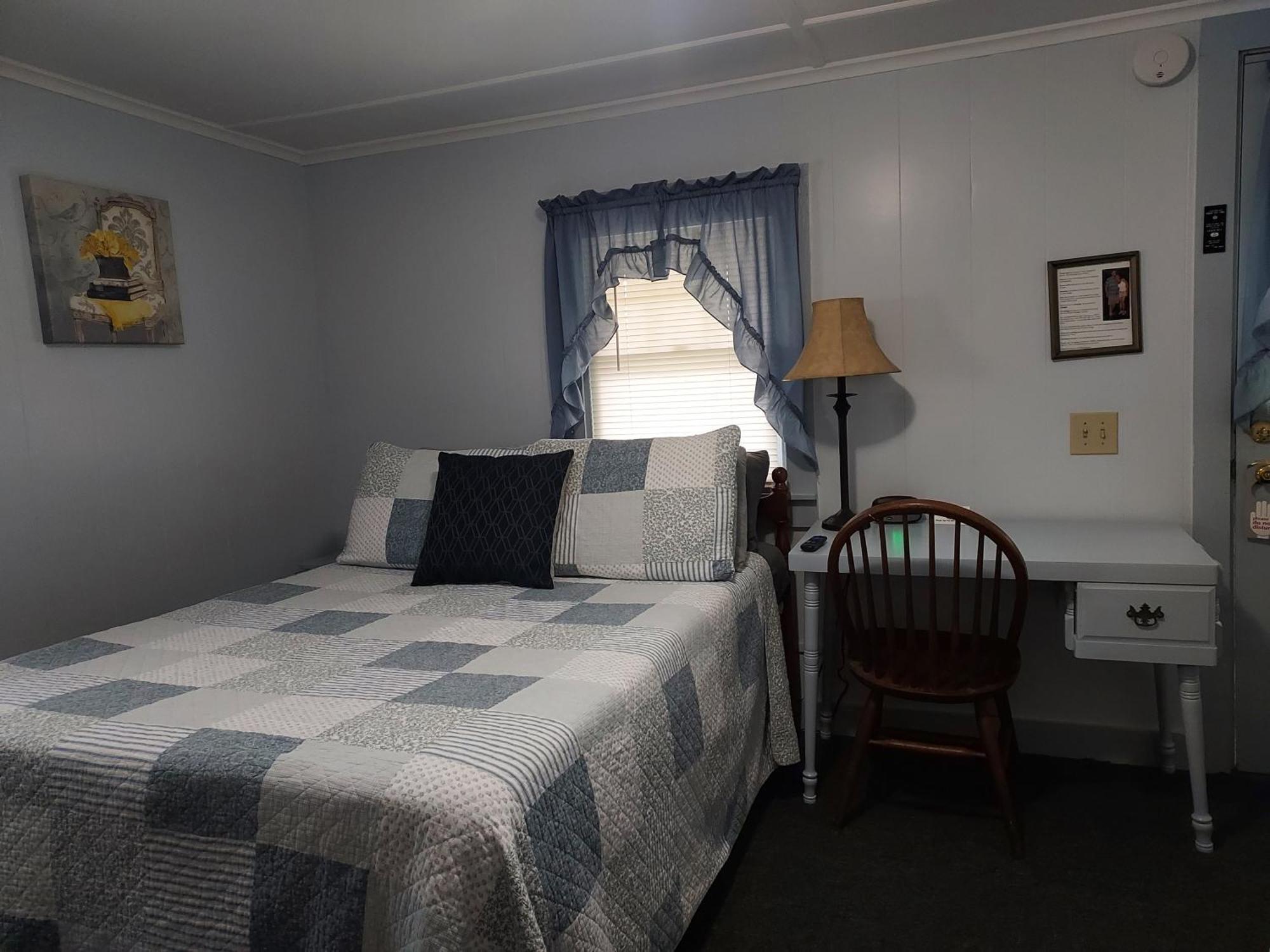 Serenity Motel Shaftsbury Bagian luar foto